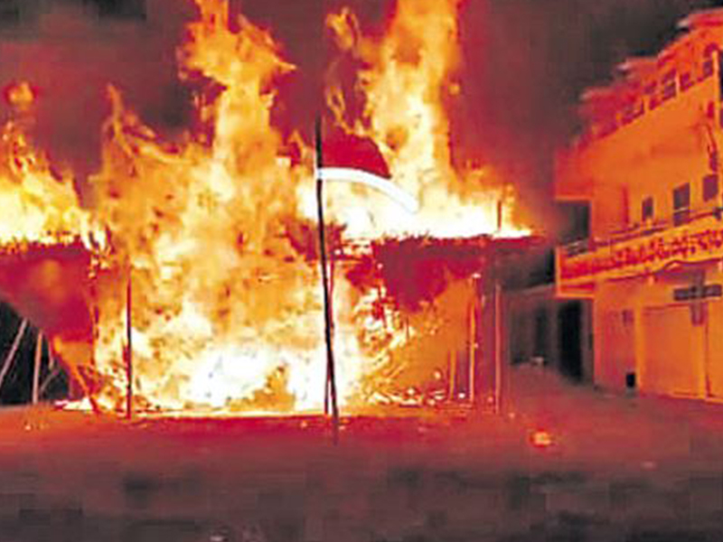 Palnadu TDP Office Burnt: అర్థరాత్రి టీడీపీ ఆఫీసుకు నిప్పు.. బాబు టూర్ తర్వాత ఘటన..