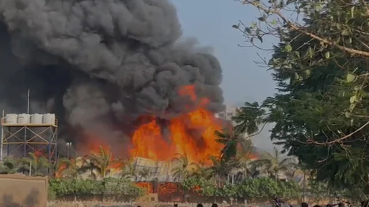 24 Dead in Massive Fire: 24 మంది సజీవదహనం.. ఇంకా ఎగిసిపడుతున్న మంటలు – వీడియో