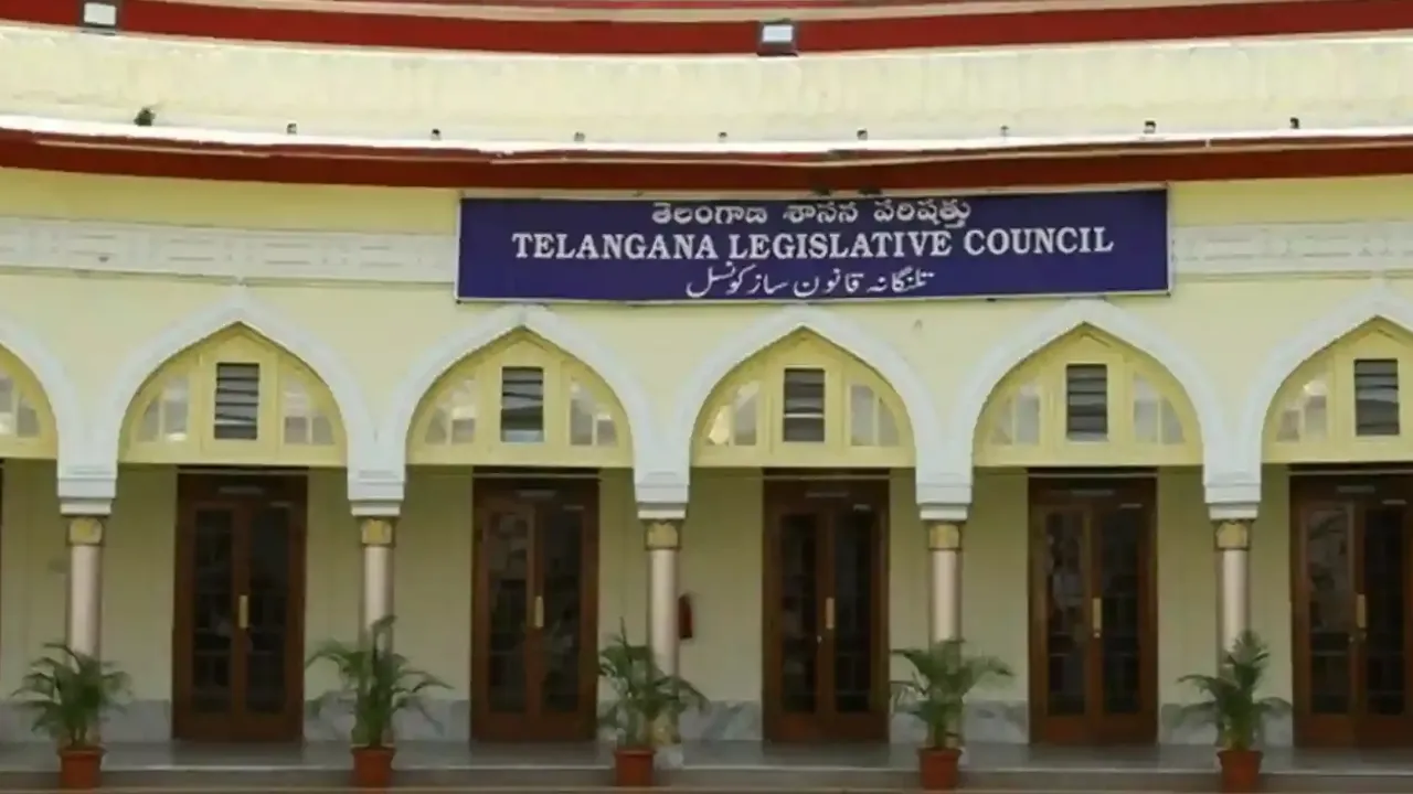 Telangana MLC Elections 2024: పట్టభద్రుల ఎమ్మెల్సీ ఎన్నికల బరిలో మొత్తం ఎంతమందంటే..?