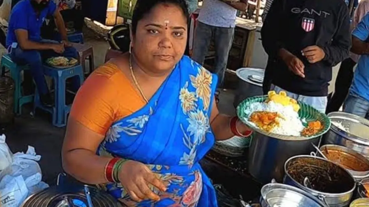 Kumari aunty: ఎన్నికల ప్రచారంలో పాల్గొన్న కుమారీ ఆంటీ.. ఎవరి తరఫున అంటే..?