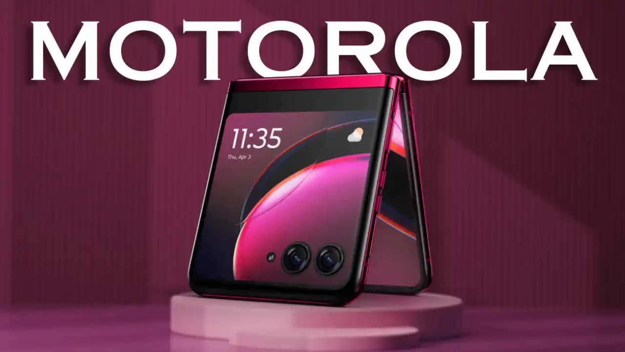 Motorola Razr 50 Ultra Specs: 16 GB RAM, 1TB స్టోరేజీ, 32MP ఫ్రంట్ కెమెరాతో మోటో మడతపెట్టే ఫోన్.. ఫీచర్లు బుర్రపాడు బాబోయ్