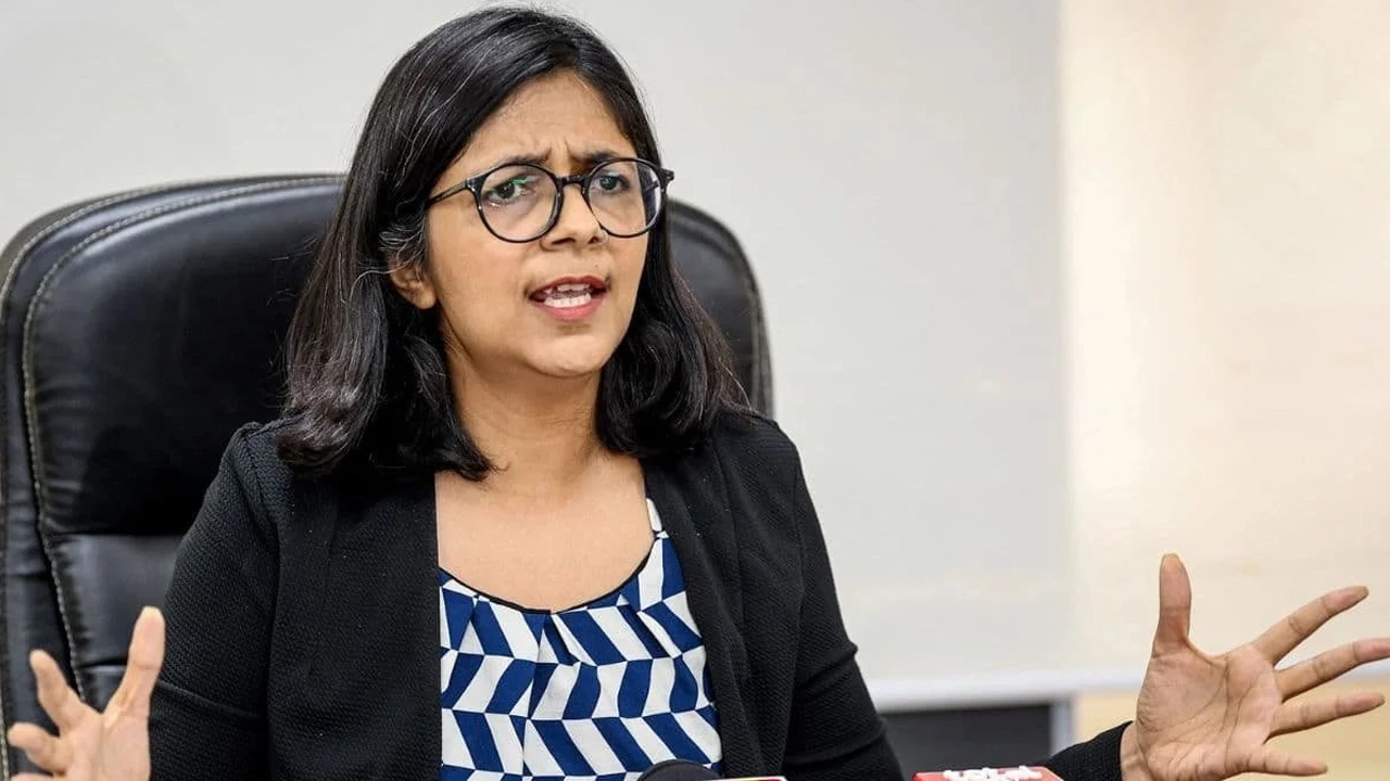 Swati Maliwal Medical Checkup: జఠిలమైన స్వాతి ఇష్యూ.. మెడికల్ చెకప్.. దయచేసి ఆపండి!