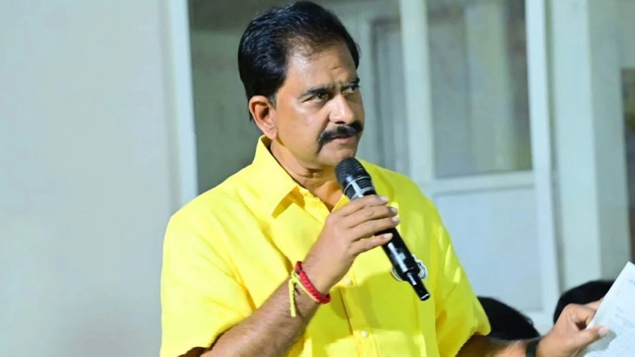 TDP Complaints to EC on YCP: చంద్రబాబు ఇంటర్వ్యూ.. ఈసీకి టీడీపీ ఫిర్యాదు.. ఫేక్ వీడియో వెనుక..