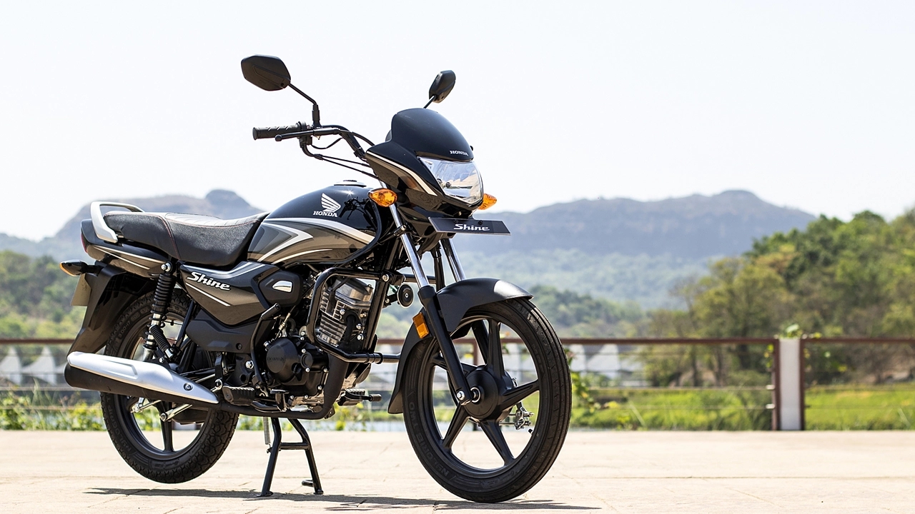 Honda Shine 100CC: నమ్మకాన్ని నిలబెట్టుకున్న హోండా షైన్.. మూడు లక్షల మంది కస్టమర్లతో ఏడాది పూర్తి..!