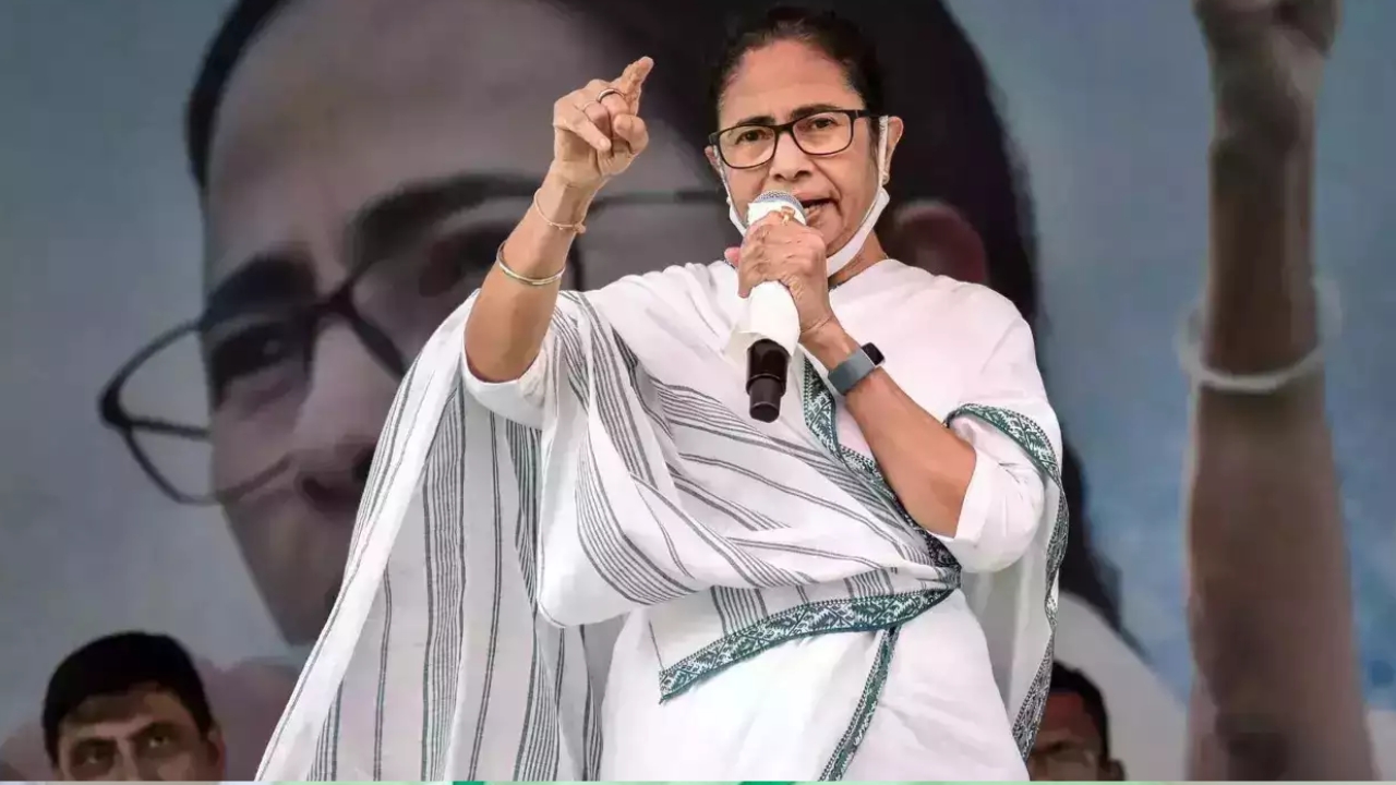 Mamata Banerjee: మోదీకి స్ట్రాంగ్ కౌంటర్ ఇచ్చిన దీదీ.. మాములుగా లేదుగా..?