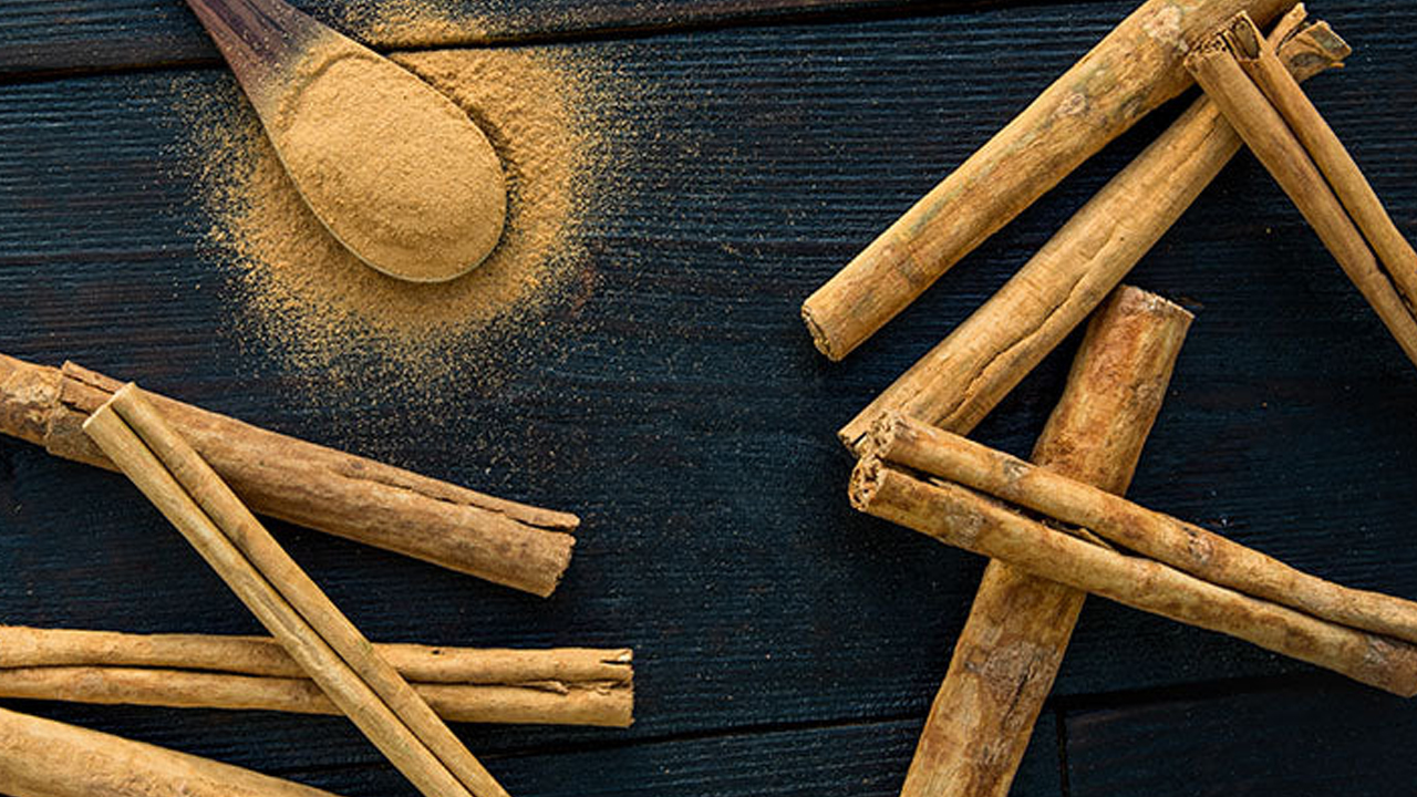 Cinnamon Benefits: దాల్చిన చెక్కతో.. ముఖంపై మొటిమలను మాయం చేద్దామిలా..