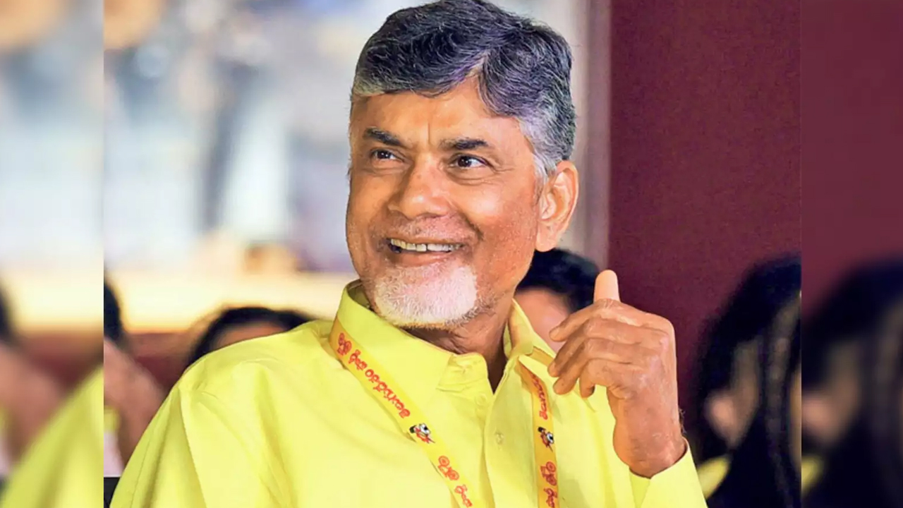 Chandrababu Naidu: రెండు కూటములకూ.. బాబే కింగ్ మేకర్