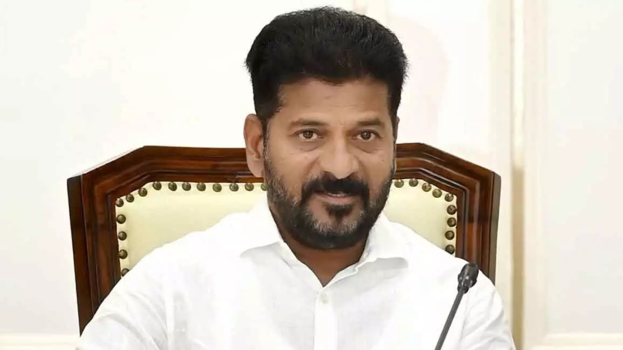 CM Revanth Reddy: రైతులకు శుభవార్త.. రుణమాఫీపై అధికారులకు సీఎం ఆదేశాలు