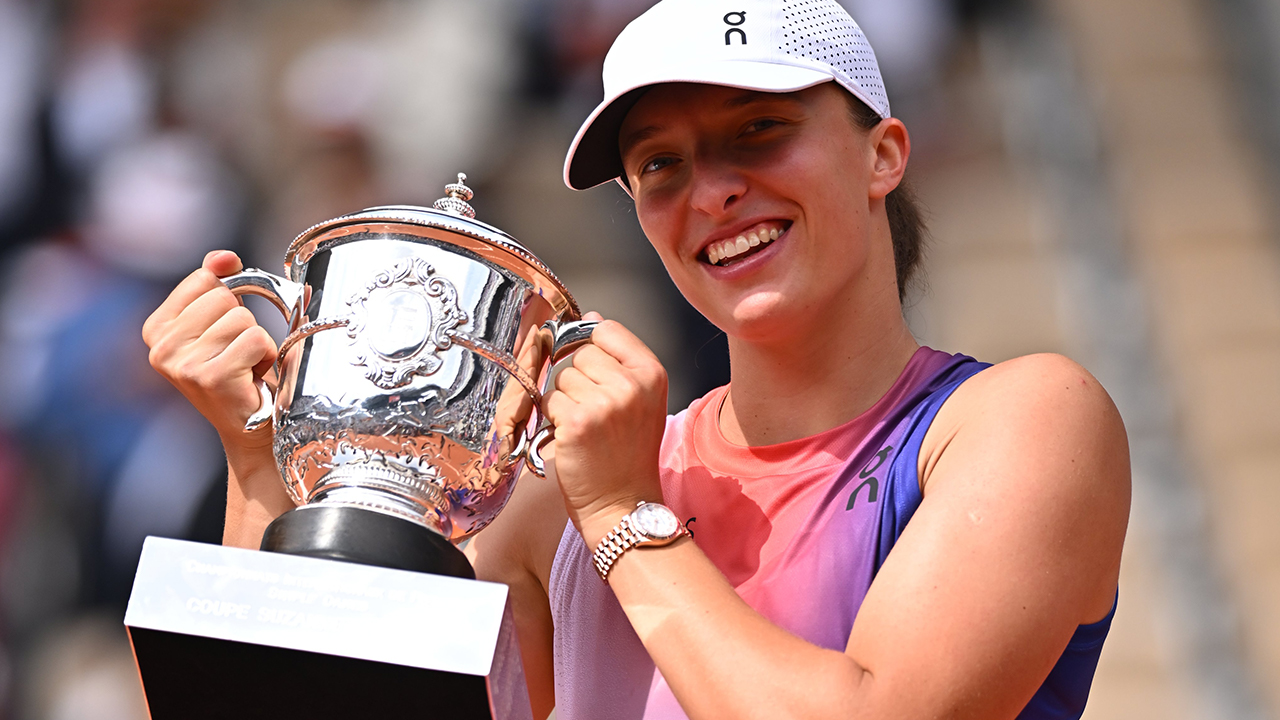 Iga Swiatek Won French Open: స్వైటెక్‌కి ఫ్రెంచ్ సింగిల్స్ టైటిల్.. నాదల్ బాటలో.. వీడియో