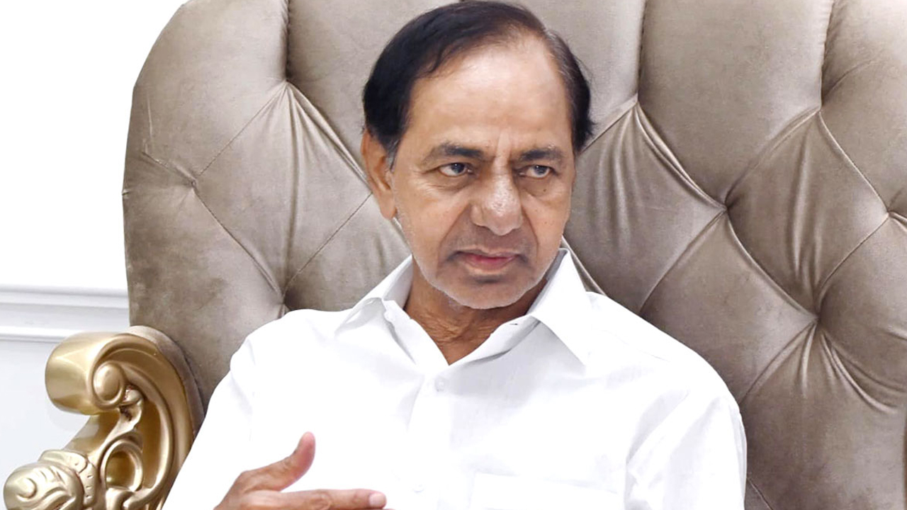 KCR Received Notice: విద్యుత్ కొనుగోళ్ల ఇష్యూ, కేసీఆర్‌కు నోటీస్, వచ్చేనెల 30 తర్వాతే అంటూ..!