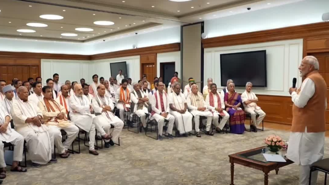 Cabinet Ministers: మోదీ క్యాబినెట్ లో ఆ రాష్ట్రానికే పెద్ద పీట..!