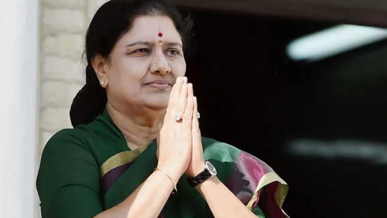 Sasikala Re-entry: రాజకీయాల్లోకి శశికళ రీఎంట్రీ, పళని, పన్నీరు పరిస్థింతేంటి?