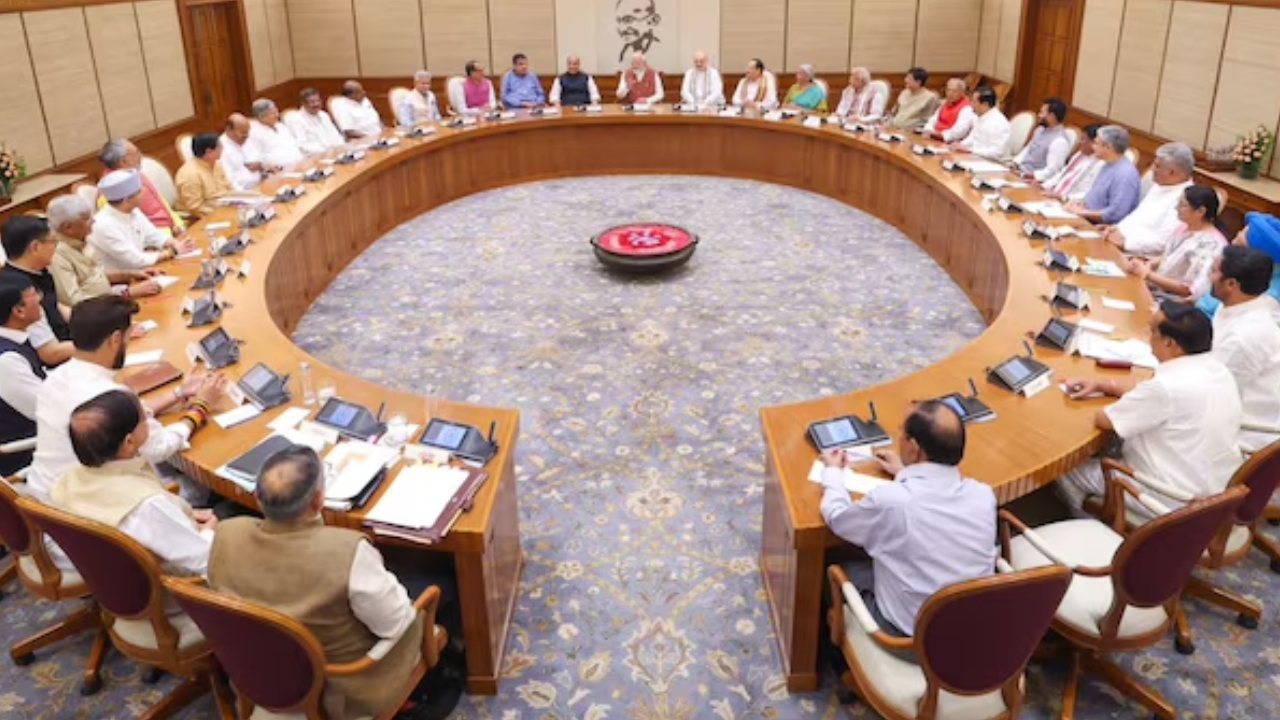 Union Cabinet Meeting: ముగిసిన కేంద్ర కేబినెట్ సమావేశం.. మంత్రులకు శాఖలు కేటాయింపు