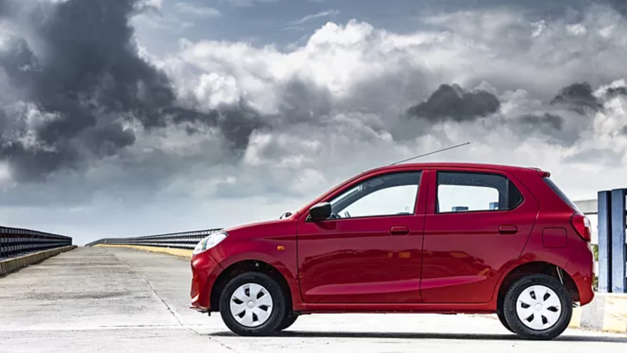 Maruti Alto K10 Price: మారుతీ ఆల్టోపై మాస్ డీల్.. ఆఫర్లతో తక్కువ ధరకే కొనేయండి!