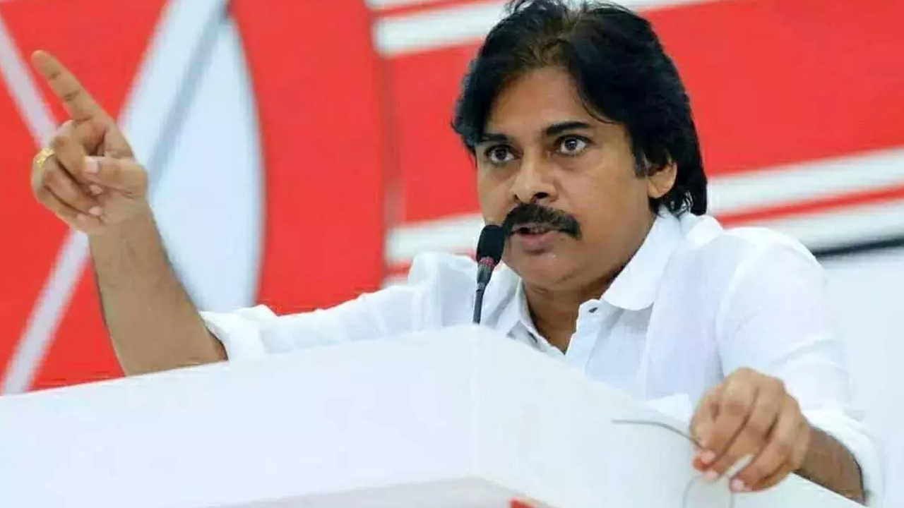 Real Hero Pawan Kalyan : రియల్ హీరో పవన్ కల్యాణ్.. ప్రశంసల వర్షం కురిపించిన చంద్రబాబు, మోదీ