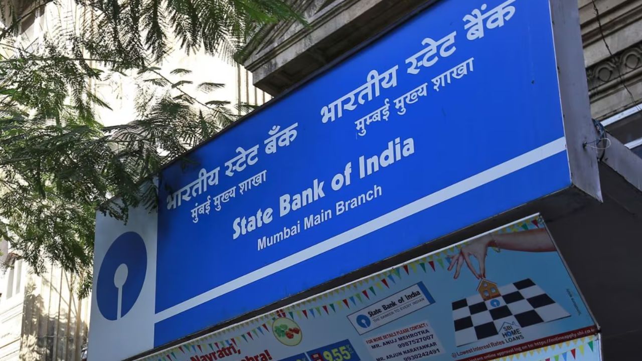 SBI Recruitment: నిరుద్యోగులకు గుడ్ న్యూస్.. ఎస్‌బీఐలో ఉద్యోగాల భర్తీకి నోటిఫికేషన్