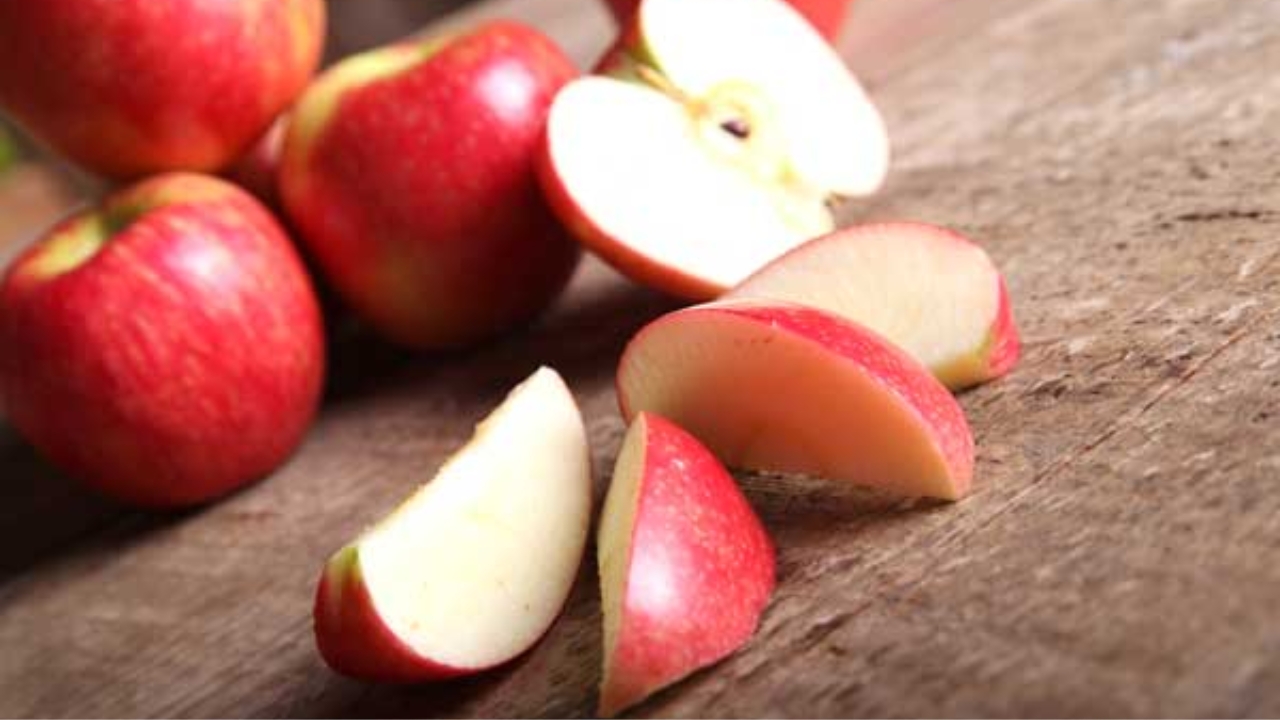 Apple Peel: అయ్యయ్యో.. మీరు యాపిల్ పండు తొక్క తీసి తింటున్నారా.. ?