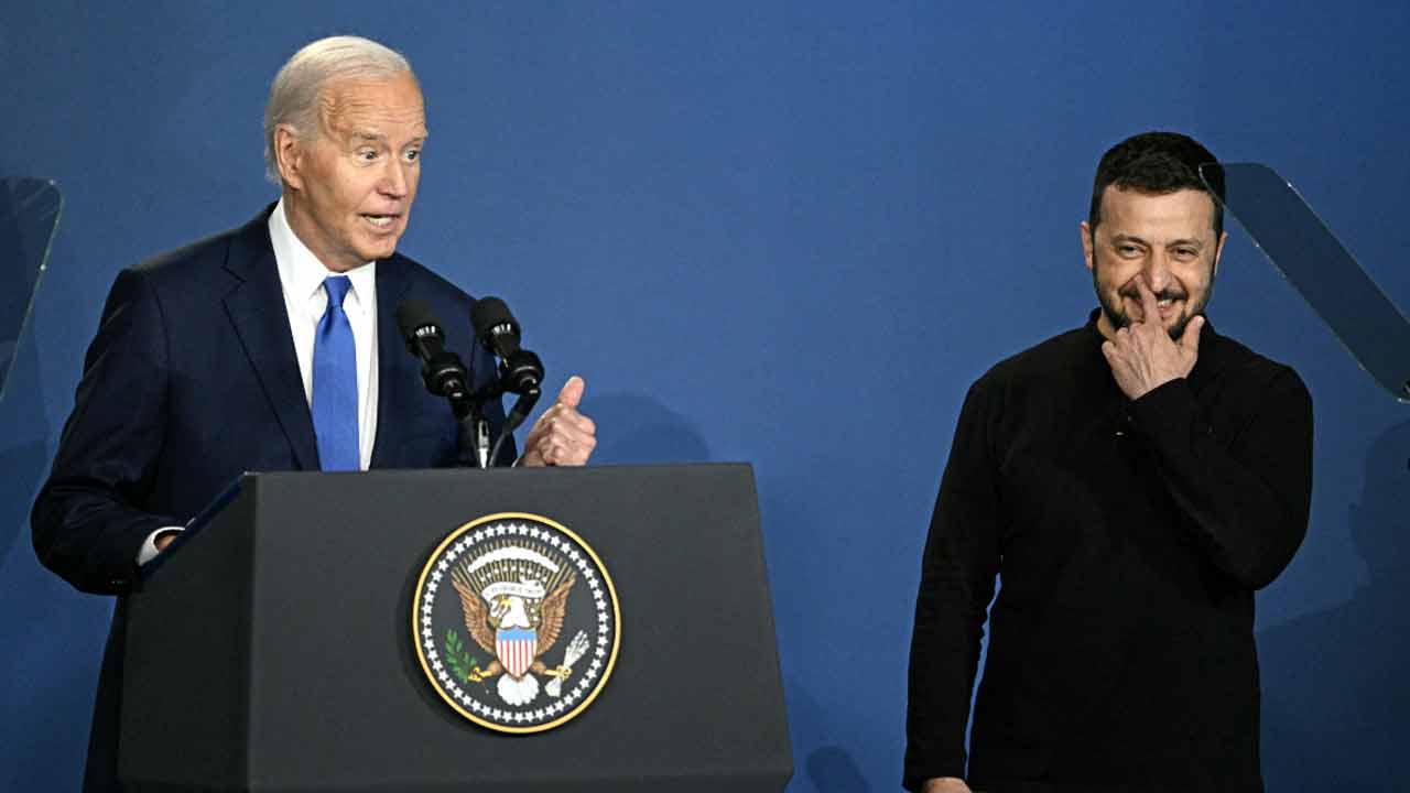 Joe Biden Calls Zelensky: మరోసారి బయటపడిన బైడెన్ మతిమరుపు.. జెలెన్‌స్కీని పుతిన్ అంటూ సంబోధన!