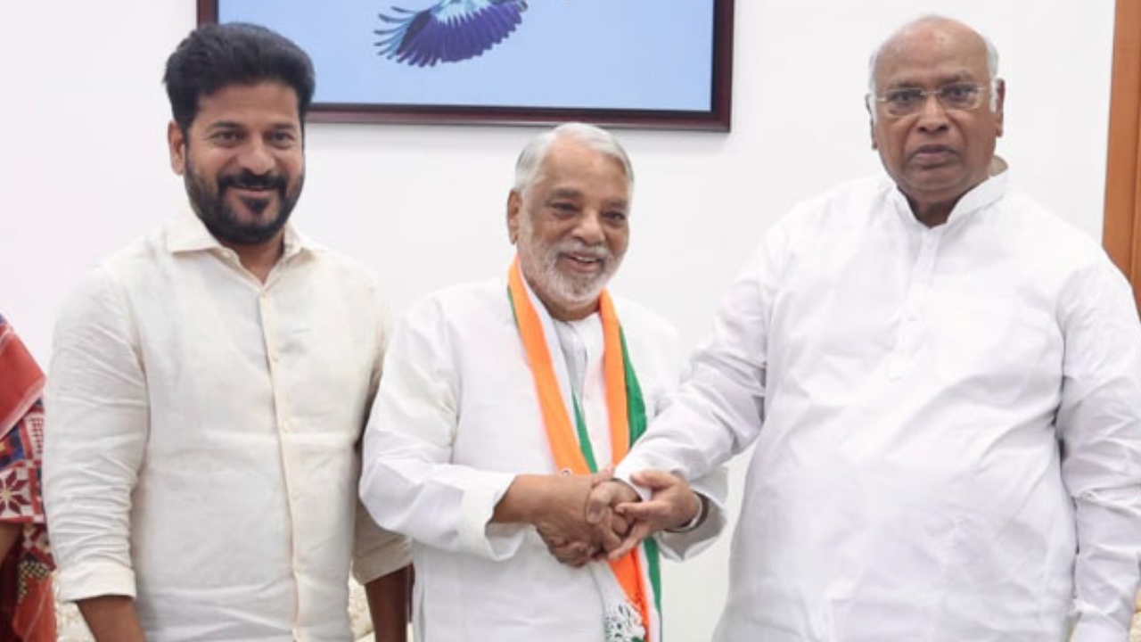 CM Revanth Reddy: బీజేపీ, బీఆర్ఎస్ నుంచి తెలంగాణ ప్రజలు ఏమీ ఆశించట్లేదు: సీఎం రేవంత్ రెడ్డి