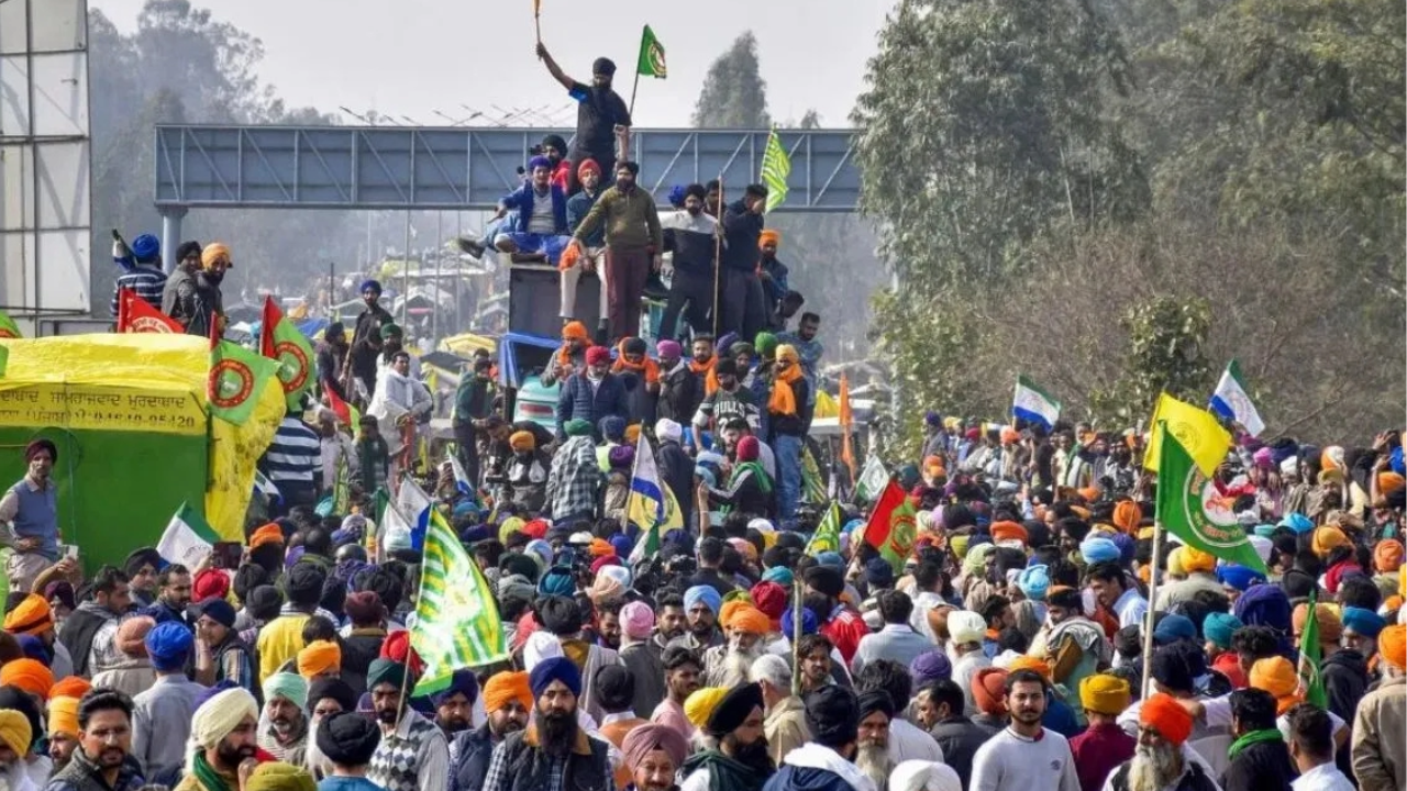 Farmers protest: మళ్లీ తెరపై రైతు ఉద్యమం..ఈ సారి ట్రాక్టర్ మార్చ్