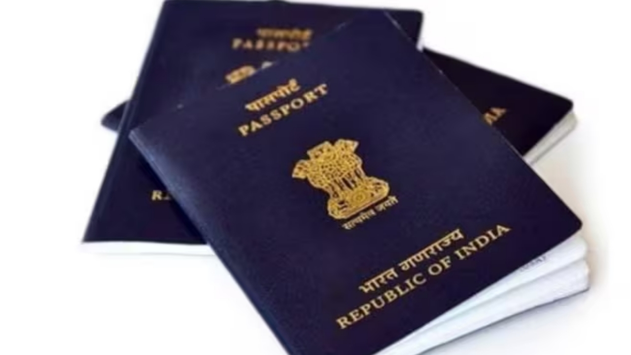 India’s Passport Rank: మోస్ట్ పవర్ ఫుల్ పాస్ పోర్ట్స్ లిస్ట్ టాప్‌లో సింగపూర్, మరి ఇండియా ?