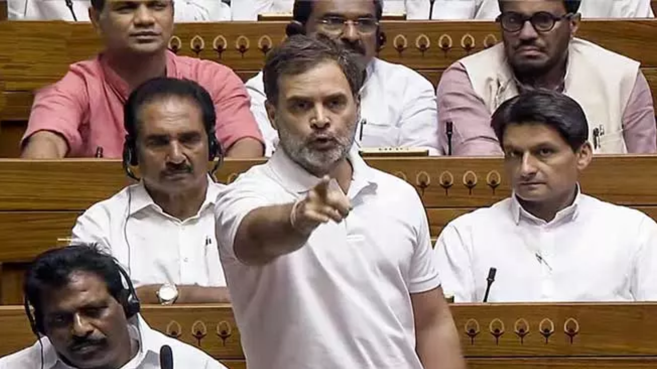 Rahul Gandhi: ‘దేశంలో నిరుద్యోగం మహమ్మారిలా మారిపోయింది.. బిజేపీ పాలిత రాష్ట్రాల్లో మరీఎక్కువ’