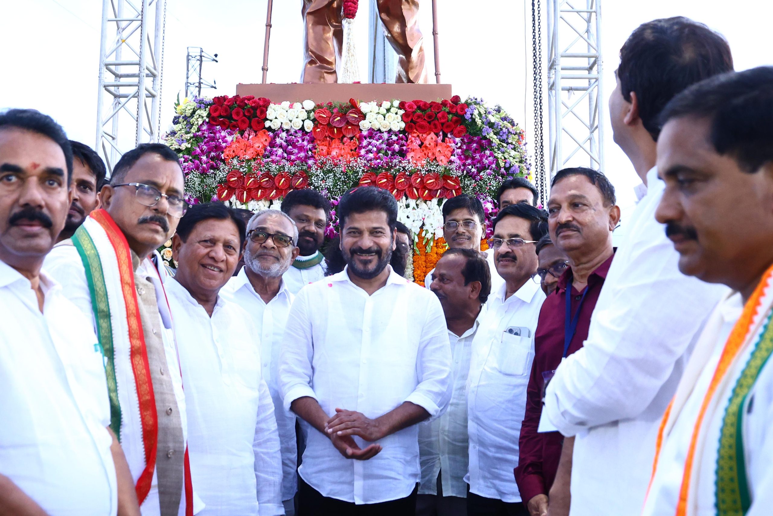 Revanth Reddy: పంచాయతీ ఎన్నికల్లో వాళ్లను గెలిపించుకుంటాం: సీఎం రేవంత్ రెడ్డి ఆసక్తికర వ్యాఖ్యలు