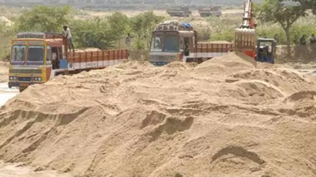 Free Sand Supply : ఉచిత ఇసుక.. కొత్త విధానంపై మార్గదర్శకాలు జారీ