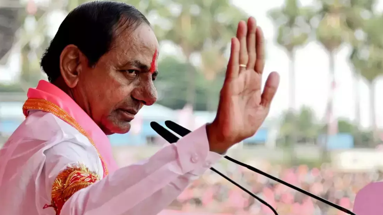 Telangana:సెంటిమెంట్ కు ఇక ఫుల్ స్టాప్ పెడదామనుకుంటున్న కేసీఆర్..అందుకేనా?