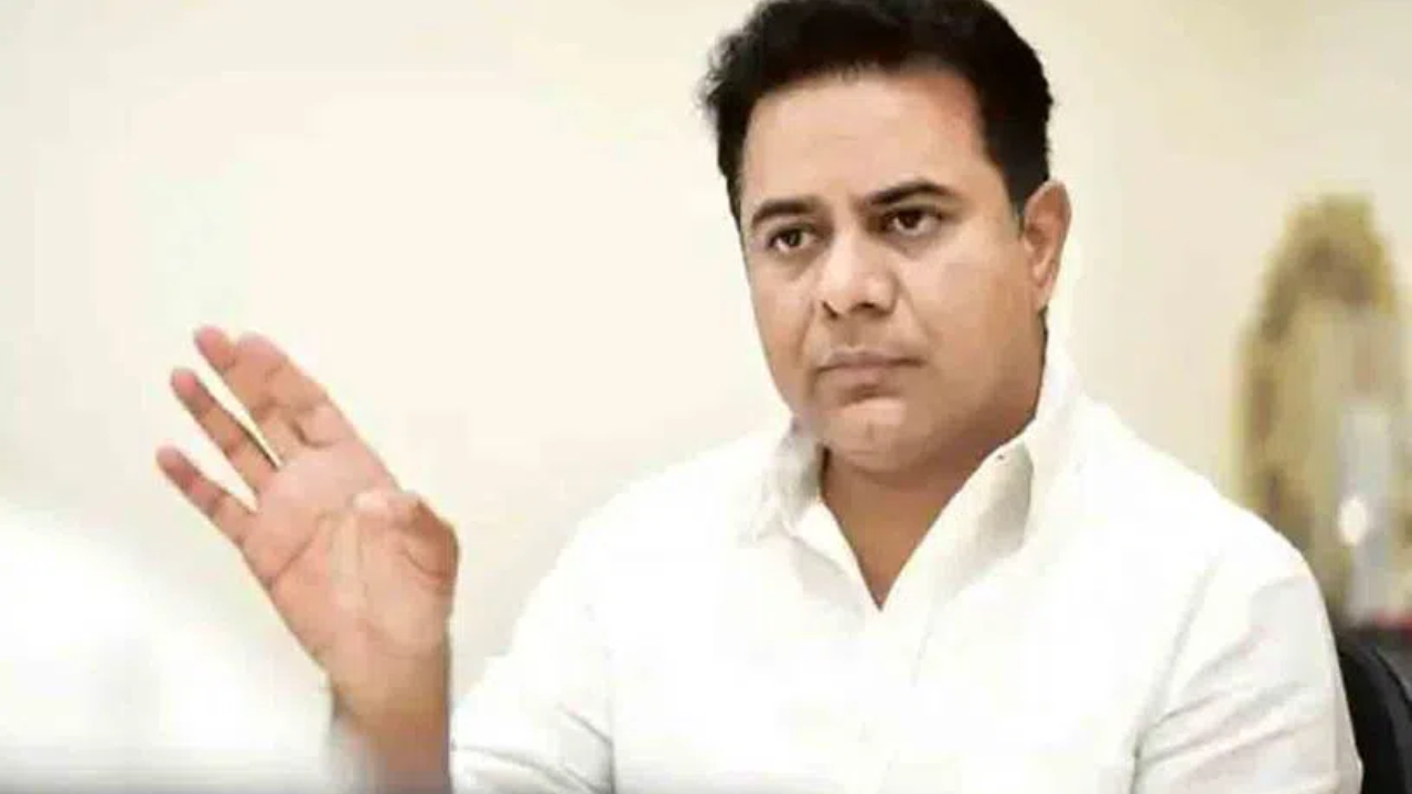 KTR Comments on Congress: ఫిరాయింపుల చట్టం కాంగ్రెస్ పుణ్యమే : కేటీఆర్