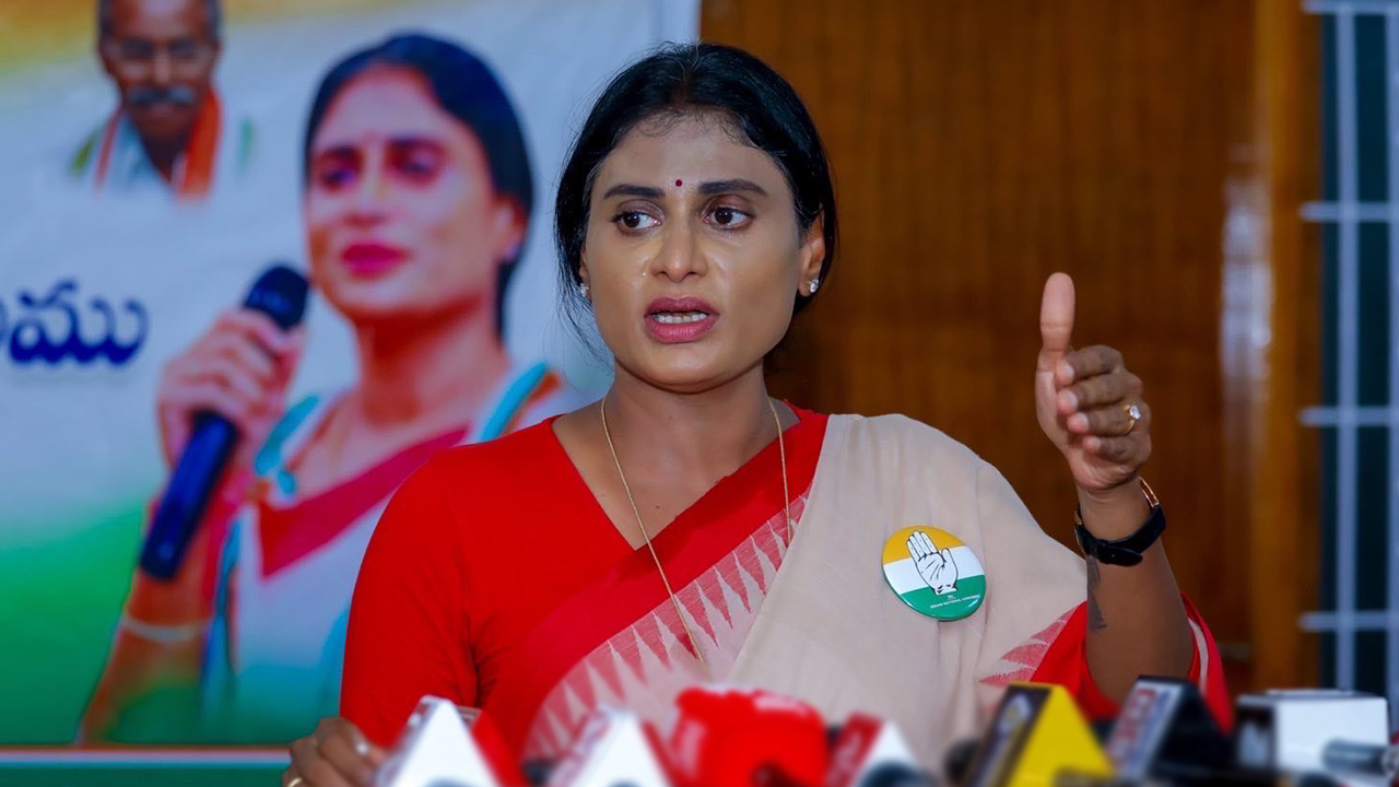 Sharmila question to CM: సీఎం చంద్రబాబుకు షర్మిల ప్రశ్నలు.. ఇదెక్కడి న్యాయం