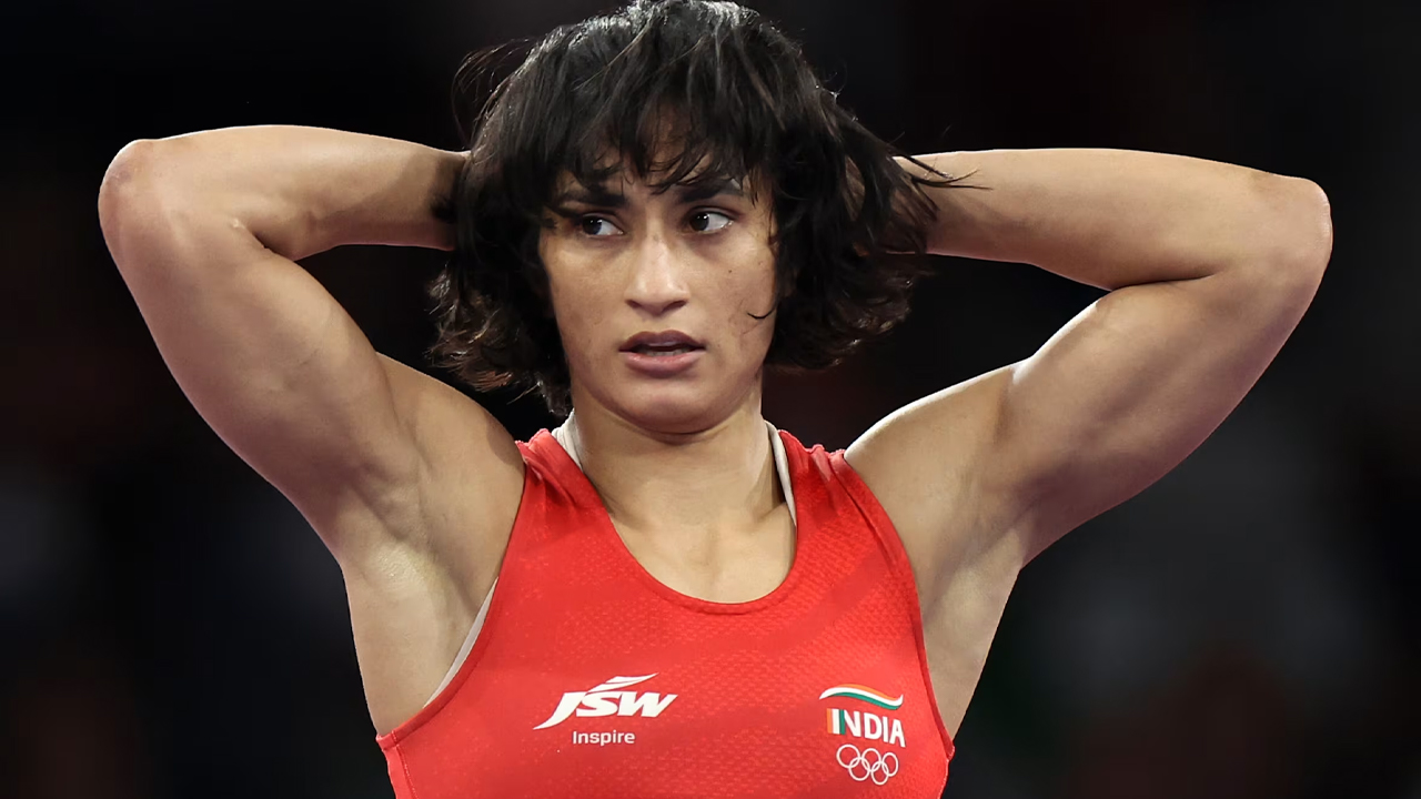 Vinesh Phogat: 100 గ్రాముల బరువు వెనుక ఏం జరిగింది?