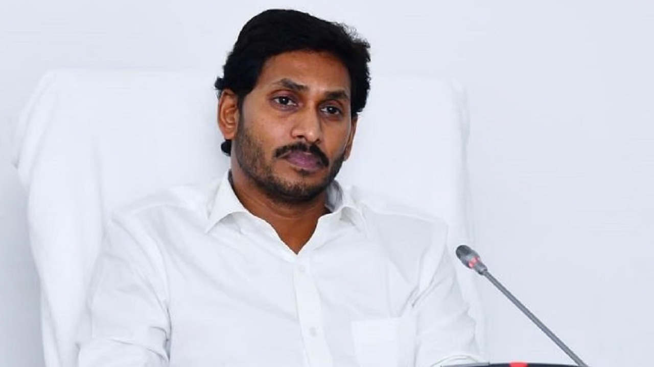 Jagan team: జగన్ టీమ్ యాక్టివ్.. చంద్రబాబు ప్రభుత్వానికి కష్టాలు.. షాకైన అధికారులు