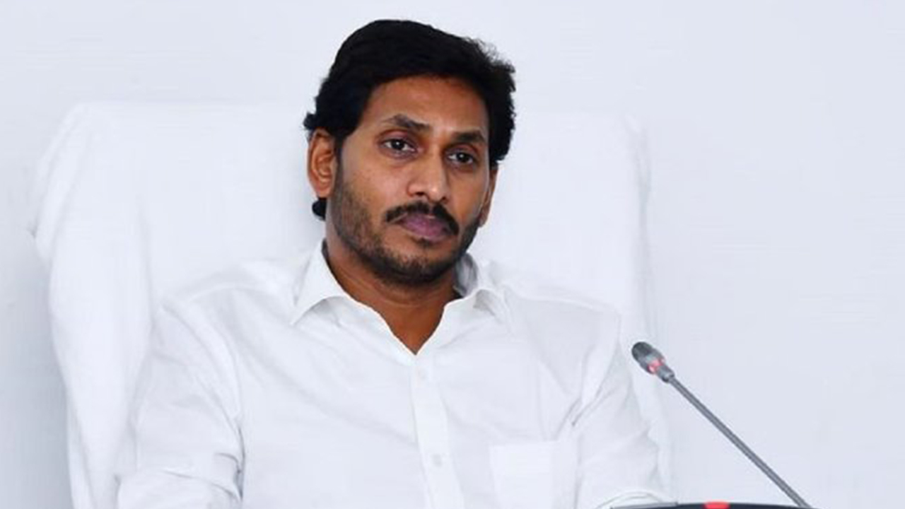 Jagan: జగన్‌కి పార్టీ కష్టాలు.. ఏడుగురు ఎమ్మెల్యేలు.. త్వరలో