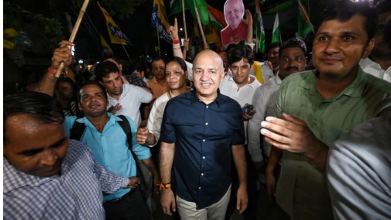 Manish Sisodia padyatra :పాదయాత్రకు సిద్ధమవుతున్న మనీశ్ సిసోడియా