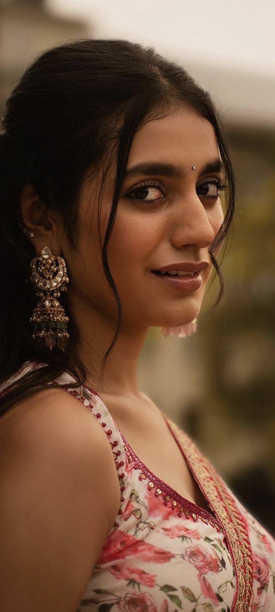 PriyaPrakash Varrier closeup