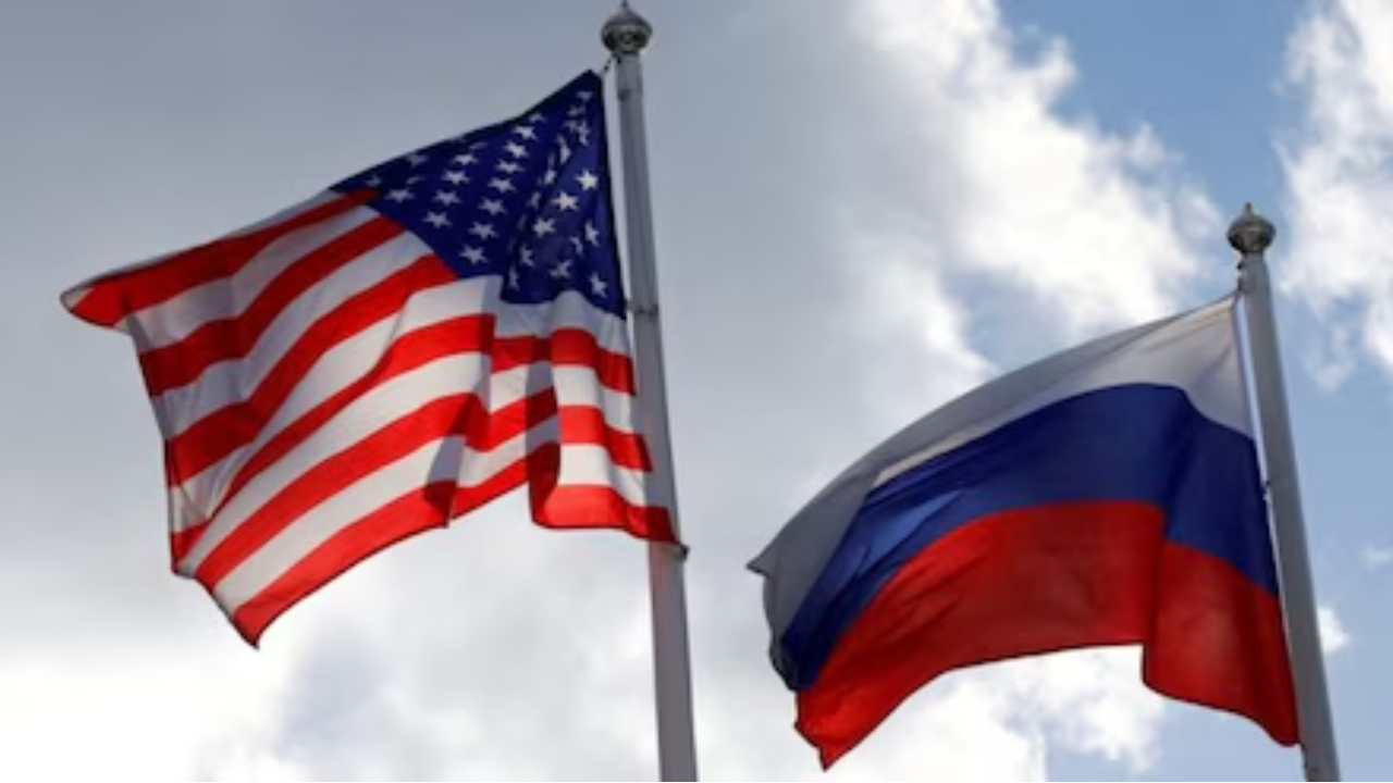 Russia bans Americans: అమెరికన్లపై నిషేధం విధించిన రష్యా..ఎందుకో తెలుసా?