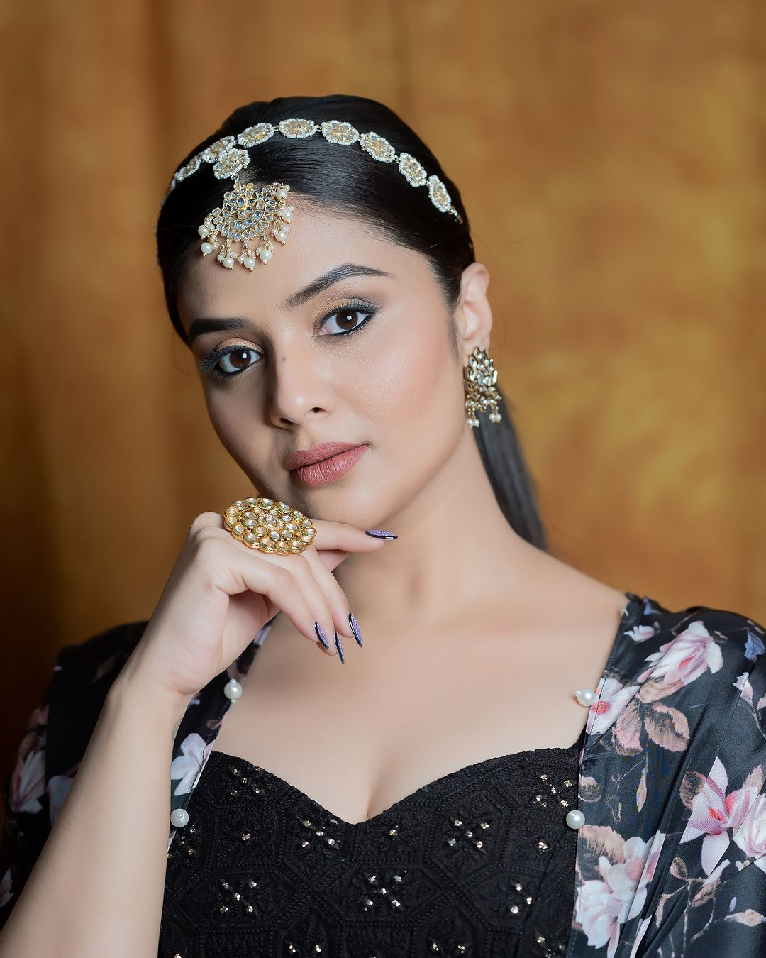 Sreemukhi: వాహ్.. కొత్త అందాలతో అదరగొడుతున్న శ్రీముఖి