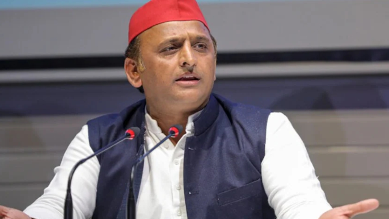 Akhilesh Yadav: బంగ్లాదేశ్ అల్లర్లు.. అఖిలేశ్ యాదవ్ కీలక వ్యాఖ్యలు