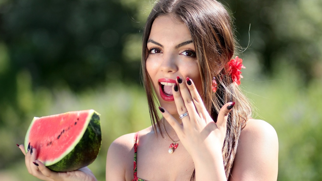 Watermelon Seeds: పుచ్చగింజలు పడేస్తున్నారా ? పోషకాలు తెలిస్తే షాక్ అవుతారు