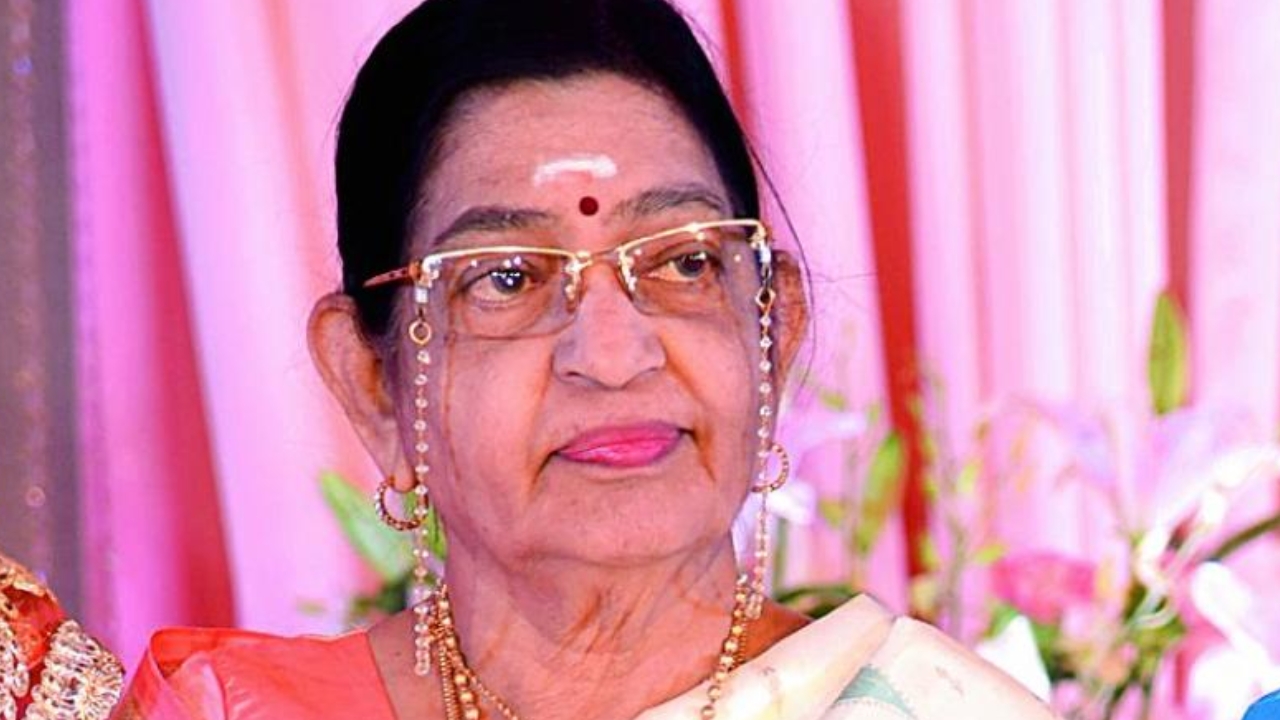 Singer P.Susheela: ప్రముఖ గాయనికి అస్వస్థత.. ఆందోళనలో సినీ ప్రముఖులు