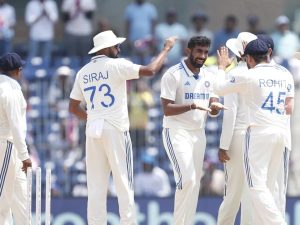 India vs Bangladesh 1st Test: భారత్ 376 ఆలౌట్: బంగ్లాదేశ్ 26/3