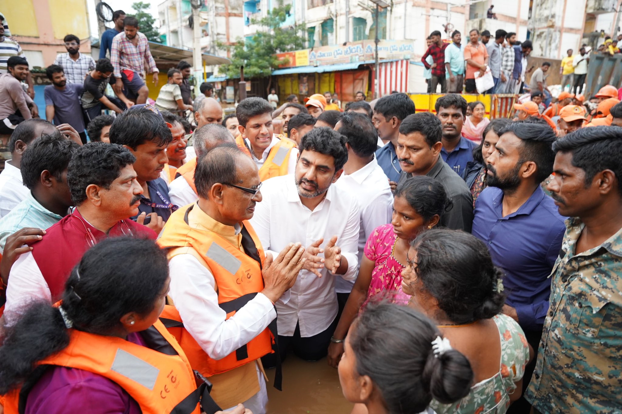 Shivraj Singh Chouhan: ఆ రెండూ.. ఏపీ వరదలకు కారణం: శివరాజ్ సింగ్