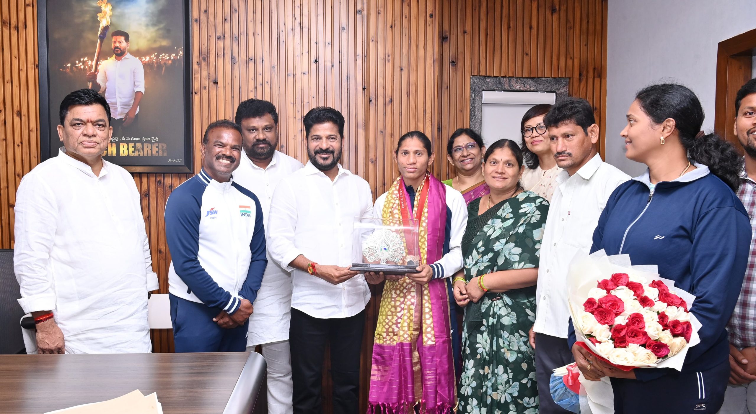 Deepthi Jeevanji: దీప్తికి రివార్డ్.. గ్రూప్ 2 ఉద్యోగం, వరంగల్‌లో 500 గజాల స్థలం.. సీఎం ఆర్డర్