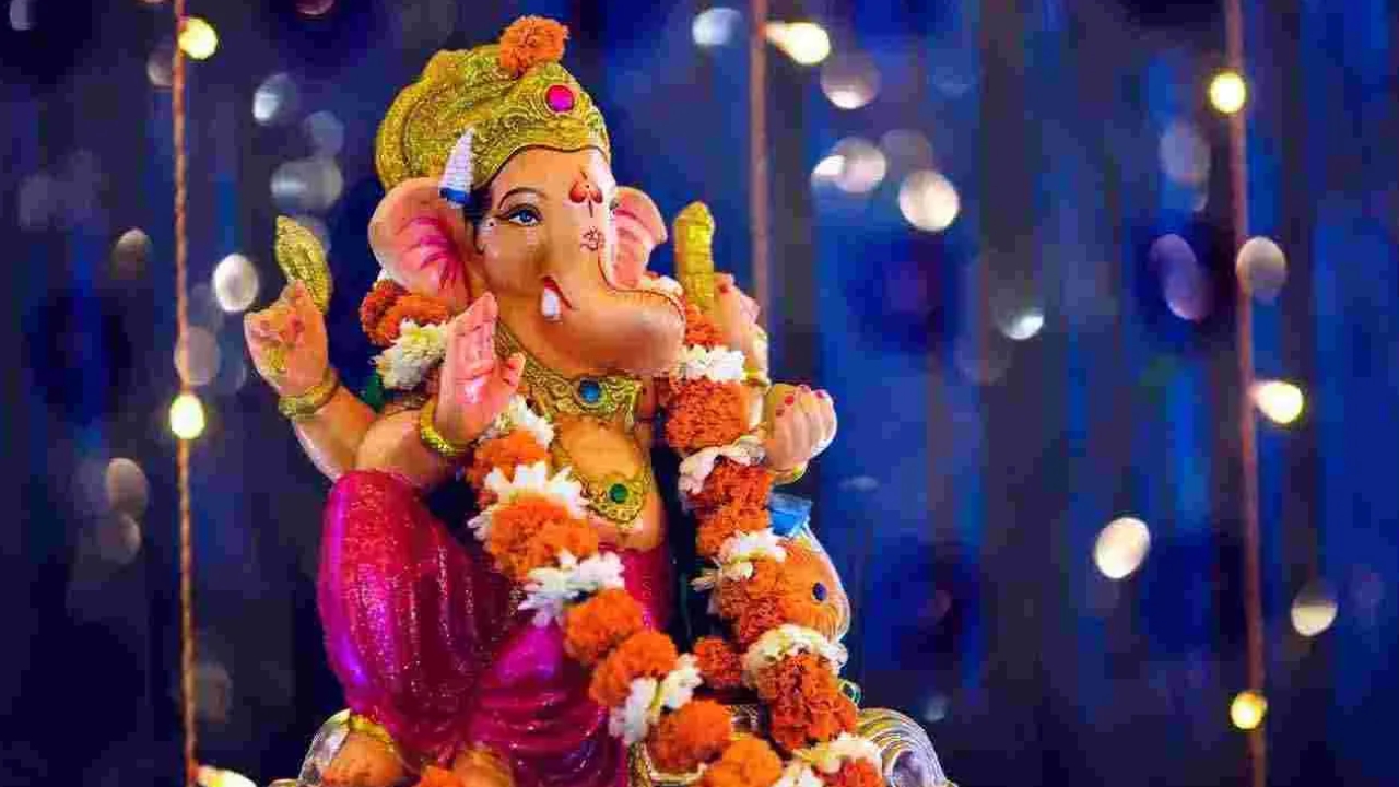 Ganesh Chaturthi: గణేష్ చతుర్థి నాడు ఇలా చేస్తే దురదృష్టం దూరం అవుతుంది..