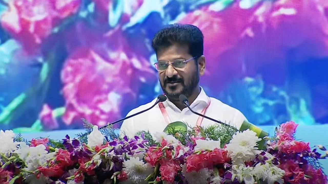 CM Revanthreddy: హైదరాబాద్‌లో ఏఐ గ్లోబల్ సమ్మిట్ ప్రారంభం.. సీఎం రేవంత్ భేటీ..