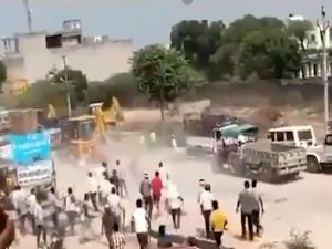 Ajmer Clashes: ఆజ్మీర్‌లో స్ట్రీట్ ఫైటింగ్.. రెండు వర్గాలు మధ్య రోడ్డుపై