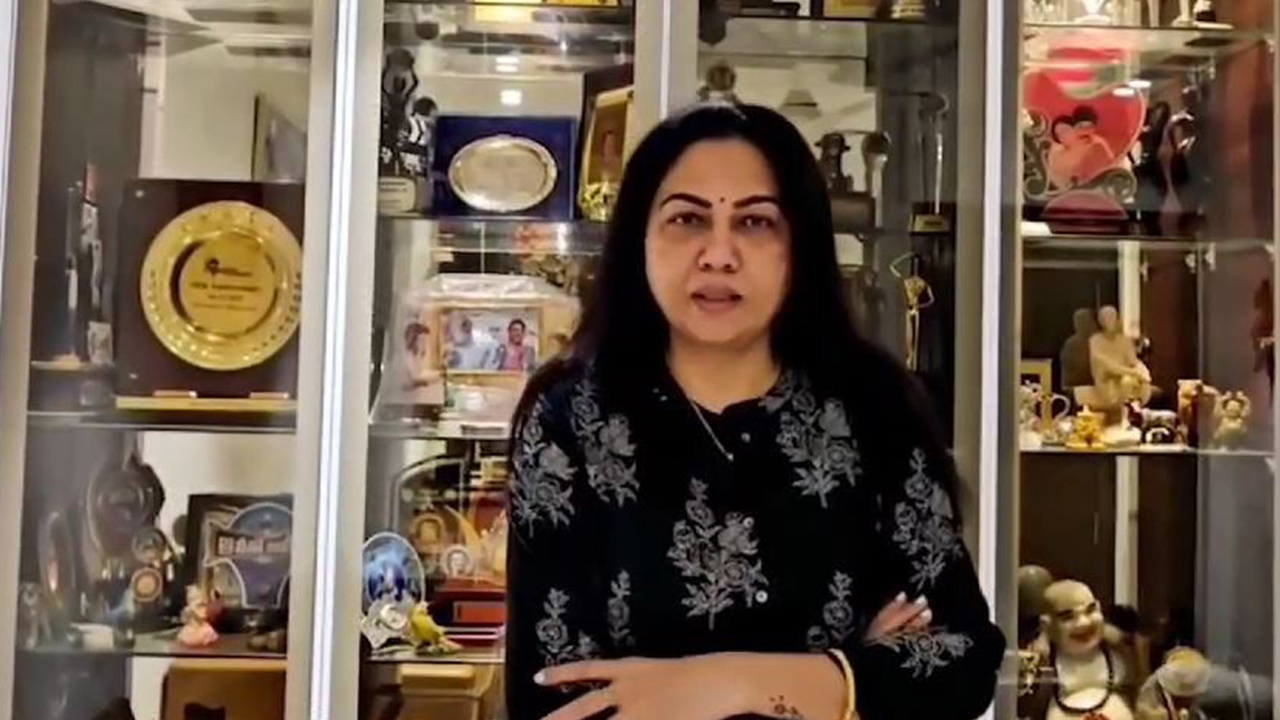 Actress Hema Angry: ఎక్కడకు రమ్మంటే అక్కడి వస్తా.. వాళ్లకు నటి హేమా సవాల్