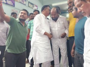 R Krishnaiah: కృష్ణయ్య ప్లాన్ ఏంటి? వరుసగా నేతల భేటీలు.. ఏం జరుగుతోంది?