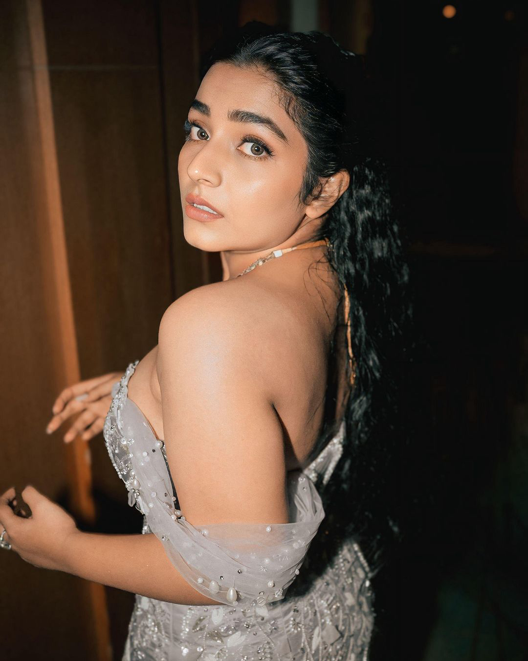 Rajisha Vijayan: అందాలతో నెటిజన్స్‌కు మత్తెక్కిస్తున్న మలయాళ నటి